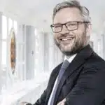 Las Olsen er Økonomichef i danske Bank. han taler om økonomisk afmatning i 2024.