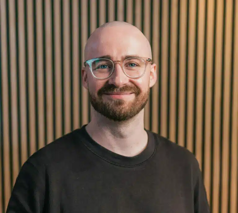 Mads Hyldig is an expert on how to avoid busy snapping in the workspace